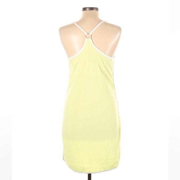No boundaries size large yellow dress - Picture 2 of 2